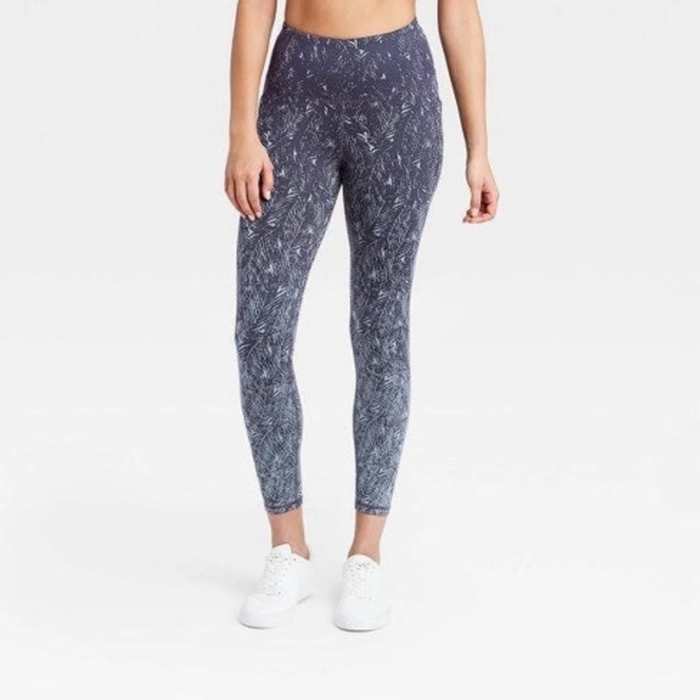 All In Motion High-Rise Leggings Size XS Blue Paint Splatter 7/8 Length Athletic